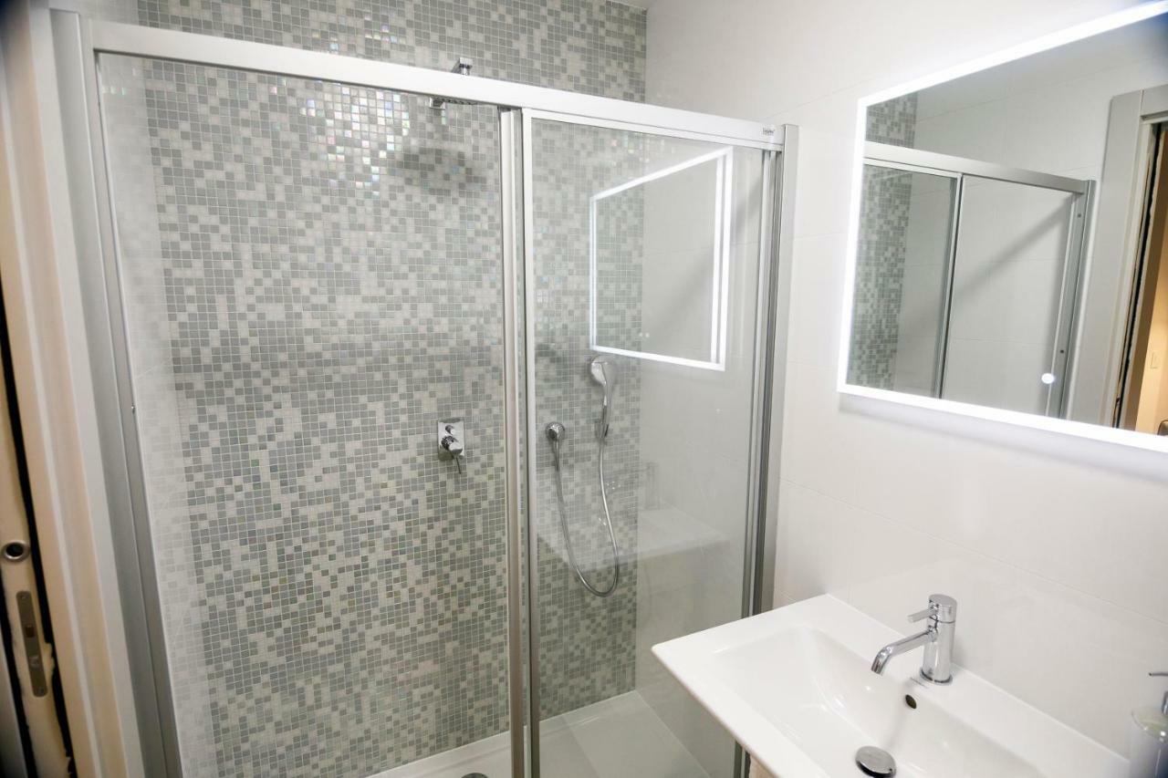 Le Soleil Rooms Split Luaran gambar