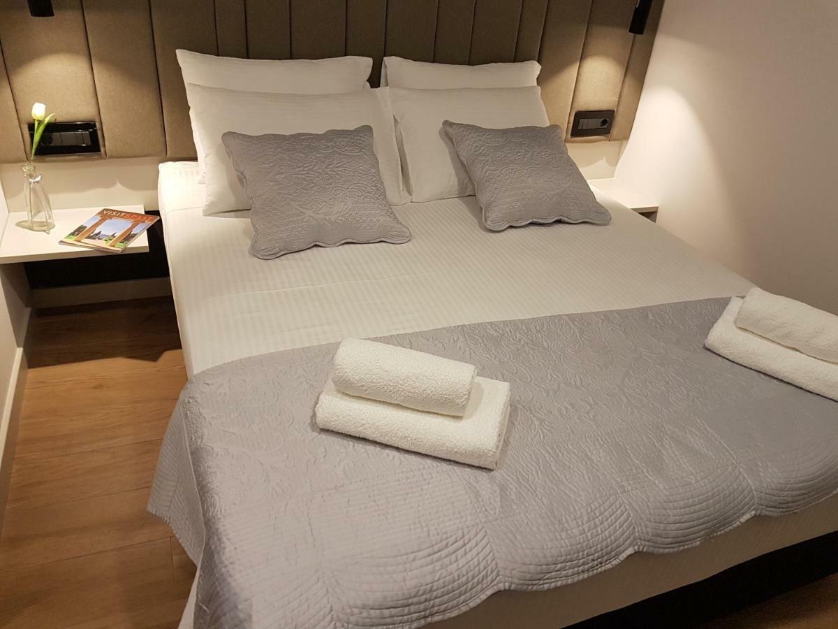 Le Soleil Rooms Split Luaran gambar